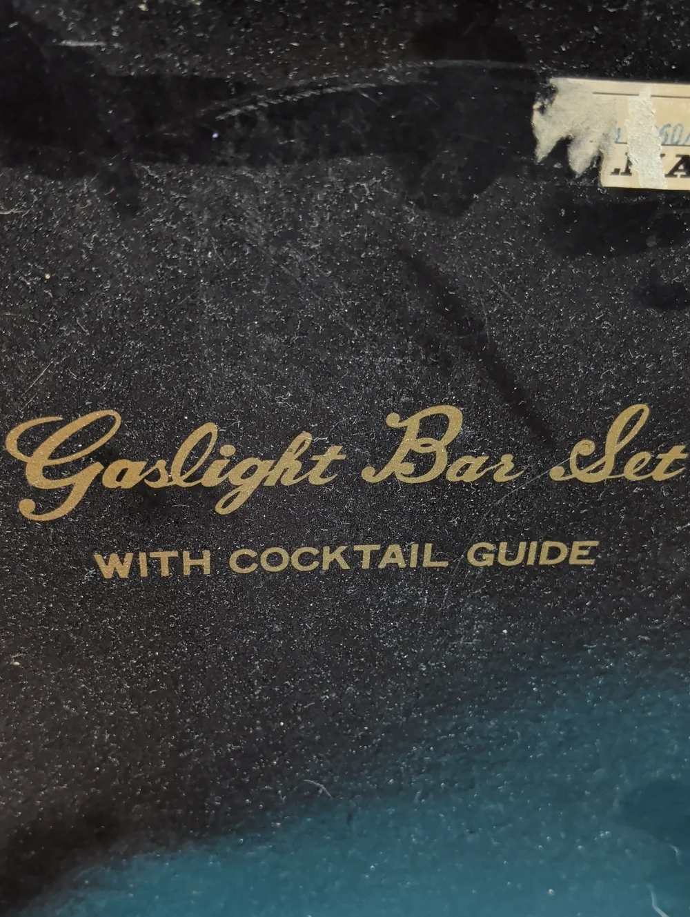 1968 Royal London Cocktail Guide w Accessories Stand Bar Scrolling Bar Open Box
